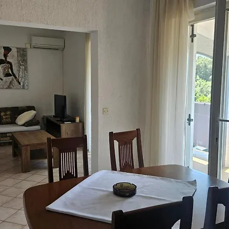 Apartamento Marlena 2 *
